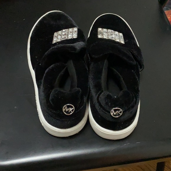 Michael kors shoes - Picture 3 of 3